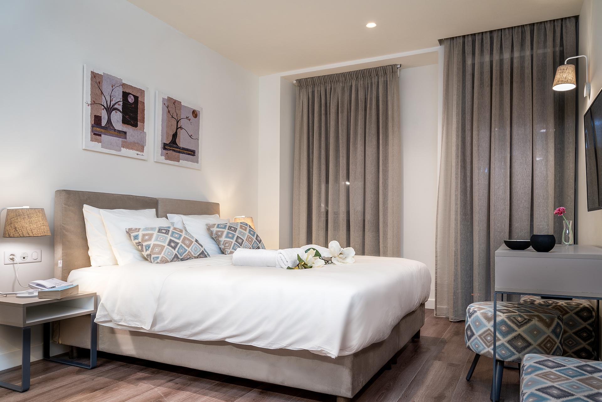 Urban Nest - Suites & Apartments Атина Екстериор снимка