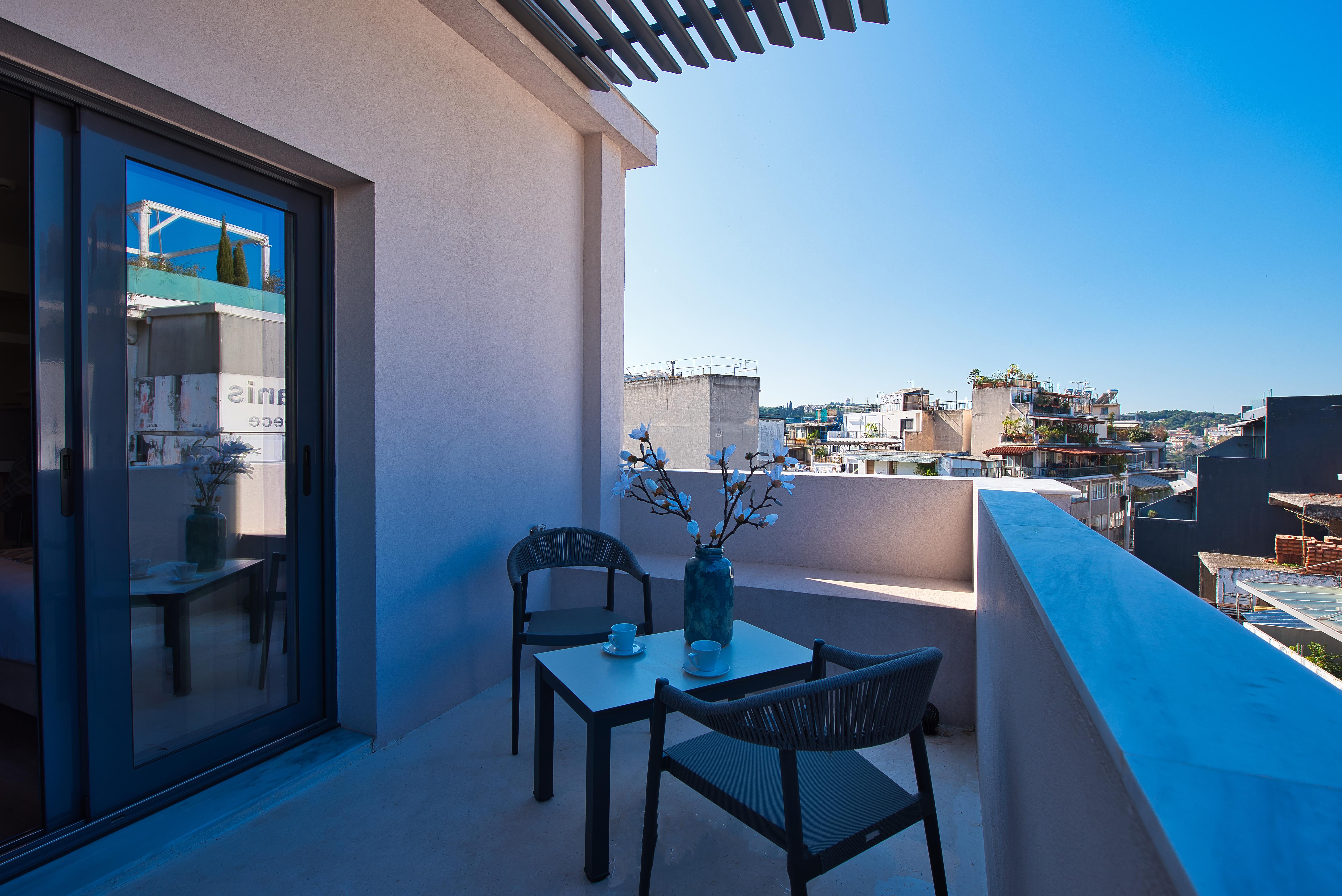 Urban Nest - Suites & Apartments Атина Екстериор снимка