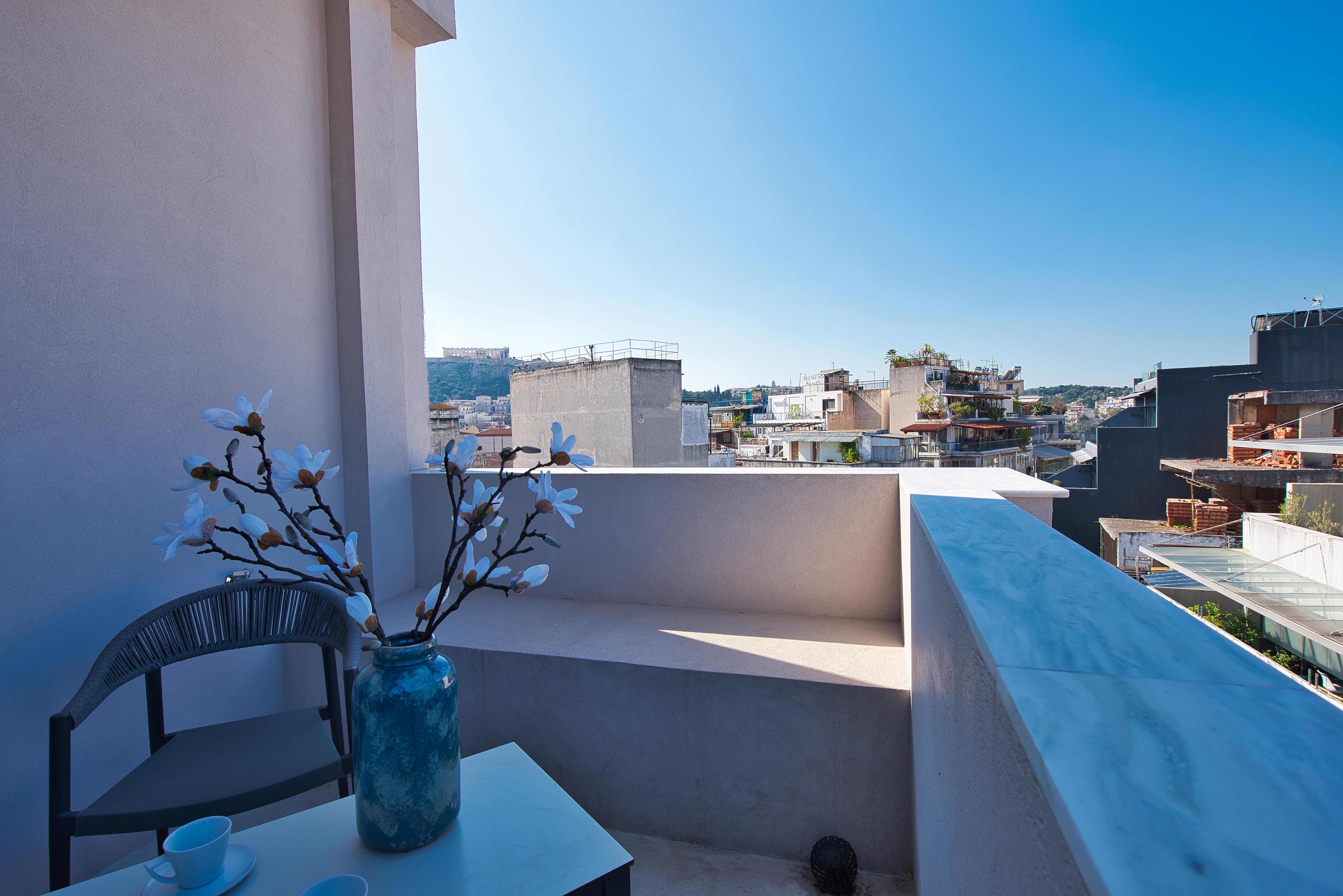 Urban Nest - Suites & Apartments Атина Екстериор снимка
