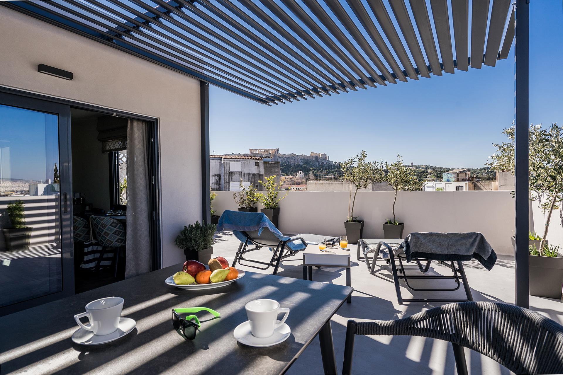Urban Nest - Suites & Apartments Атина Екстериор снимка