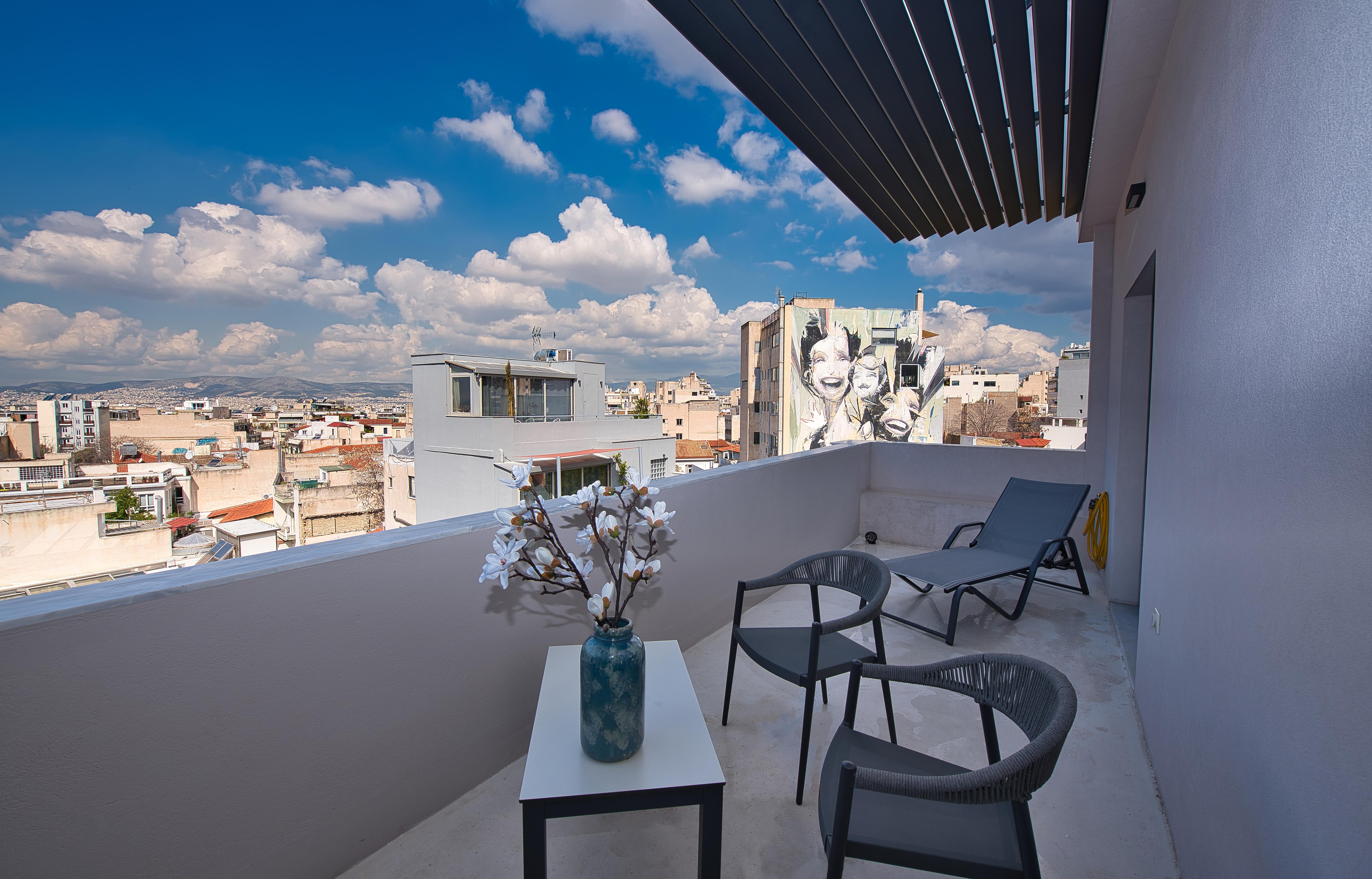 Urban Nest - Suites & Apartments Атина Екстериор снимка