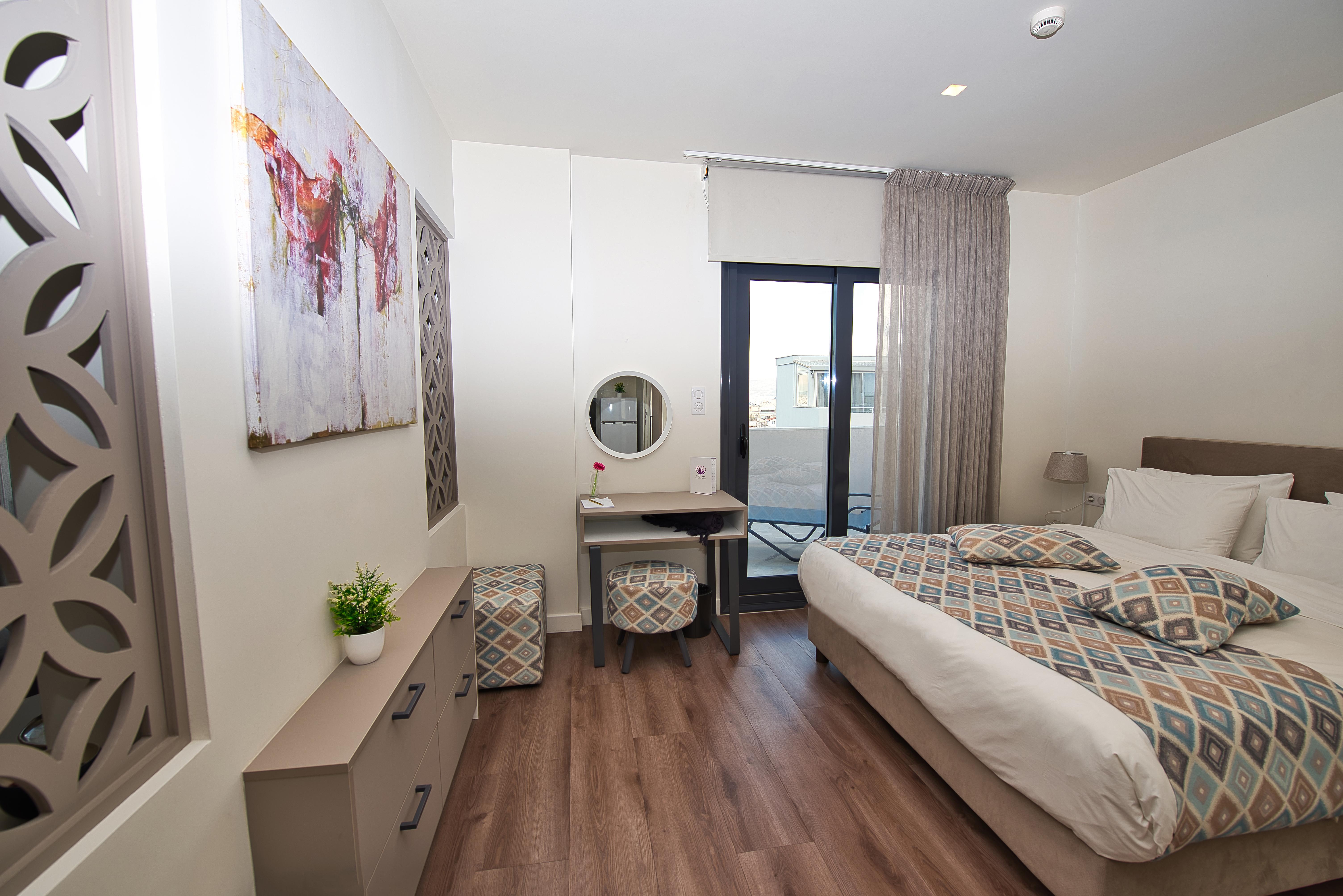 Urban Nest - Suites & Apartments Атина Екстериор снимка