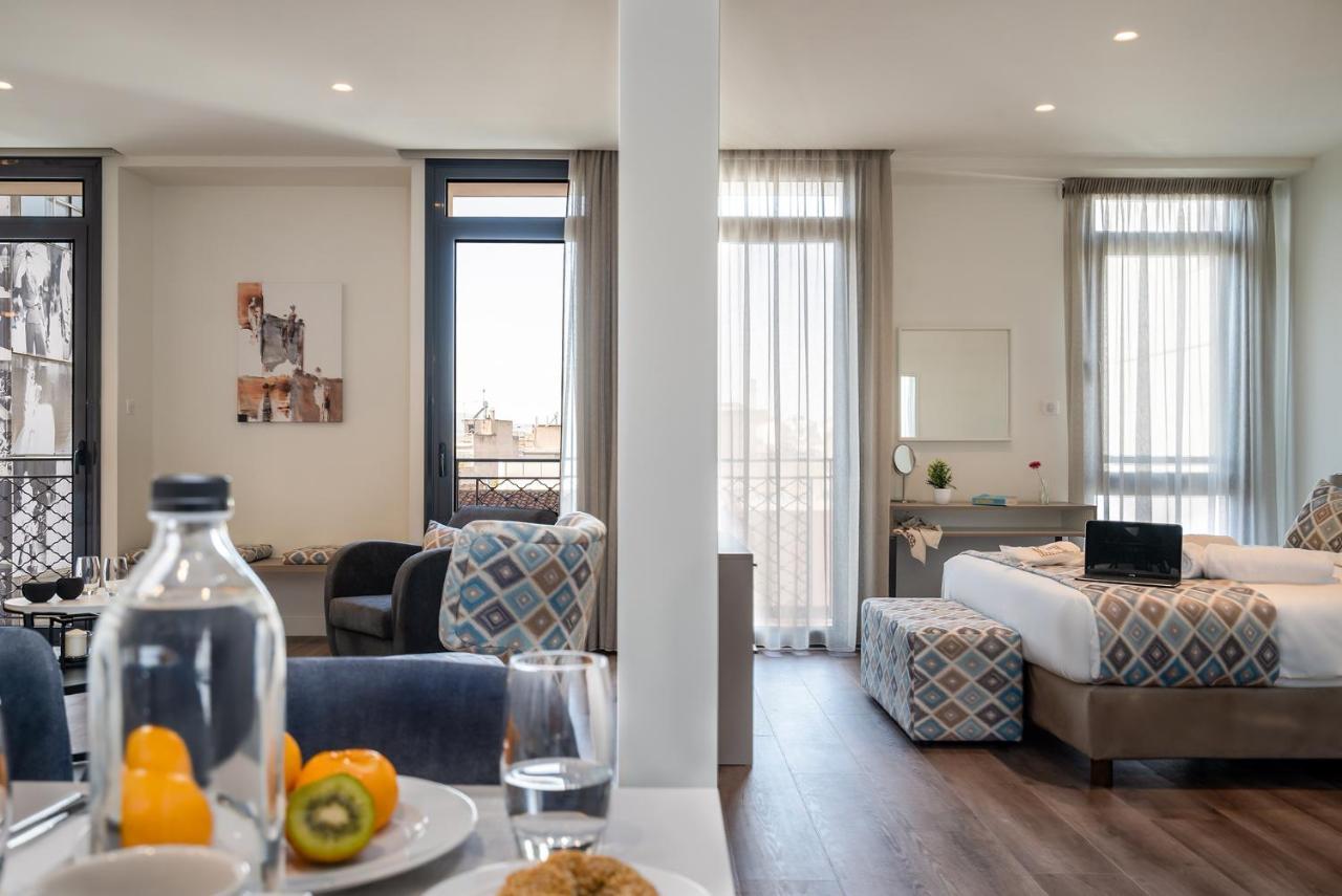 Urban Nest - Suites & Apartments Атина Екстериор снимка
